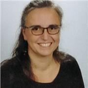 Professeur de physique chimie, j'aide à reprendre confiance en soit en m'appuyant sur la physique chimie.